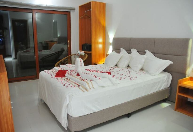 هتل Palmrest Kaashidhoo Maldives