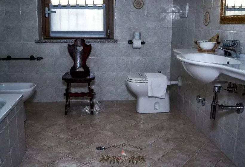 ベッドアンドブレックファースト Hostaria Pettirosso