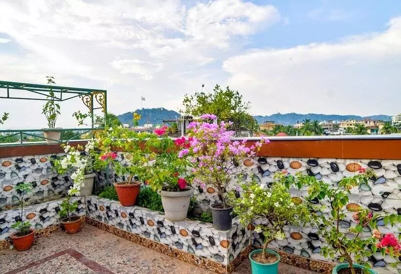 Fabhotel Ir Luxaria