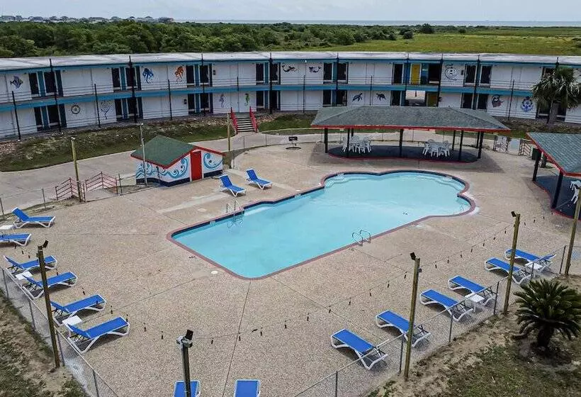 Hotelli Crystal Palace Resort