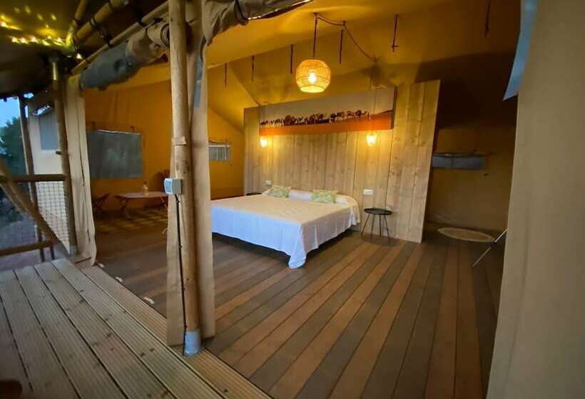 فندق Glamping Vall De Codó