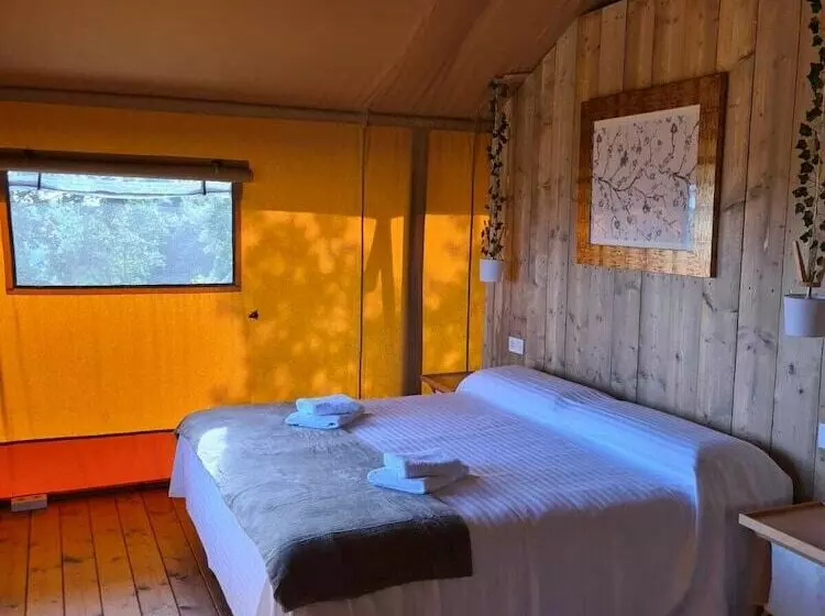 ホテル Glamping Vall De Codó