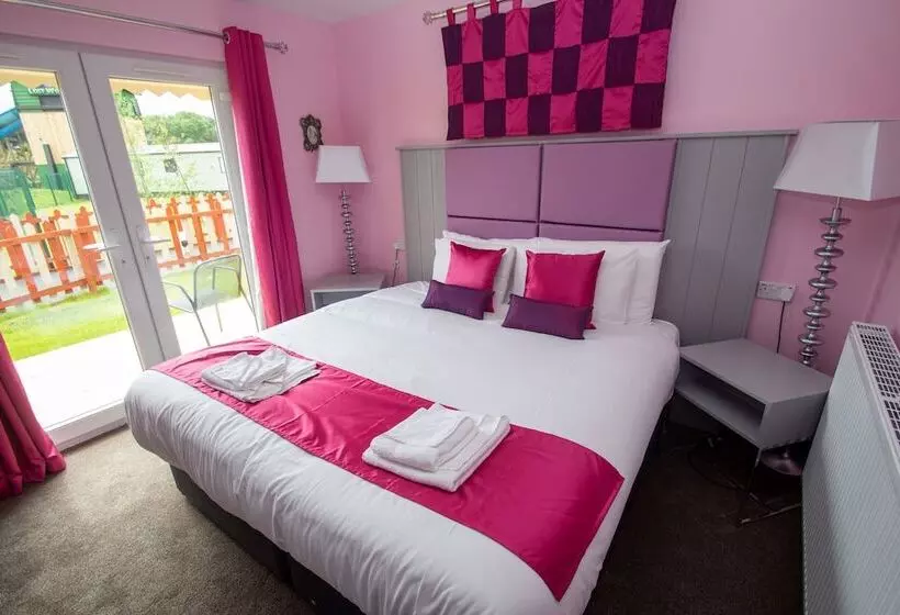 Hotelli Gulliver S Valley M1 Jct 31