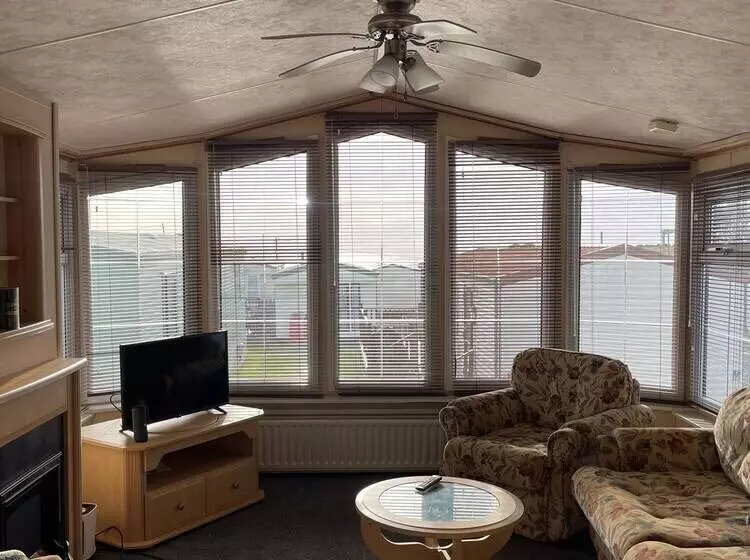 Hotelli Immaculate 2 Bed Static Caravan At Monrieth