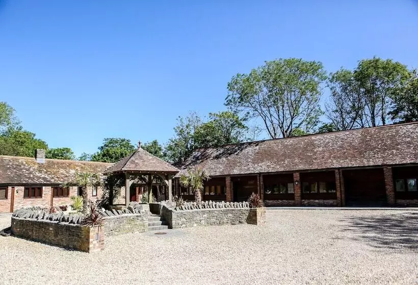 ホテル Kingston Country Courtyard