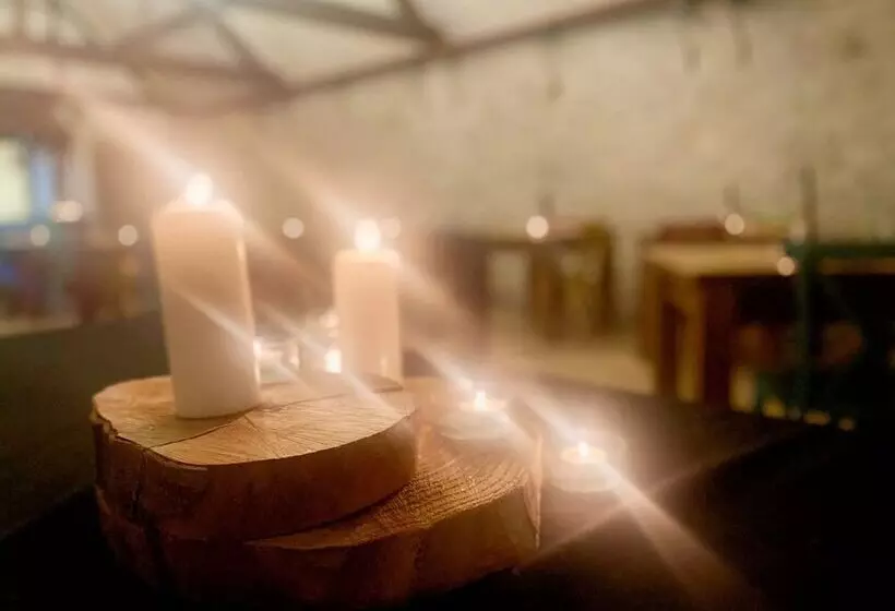 ホテル Kingston Country Courtyard