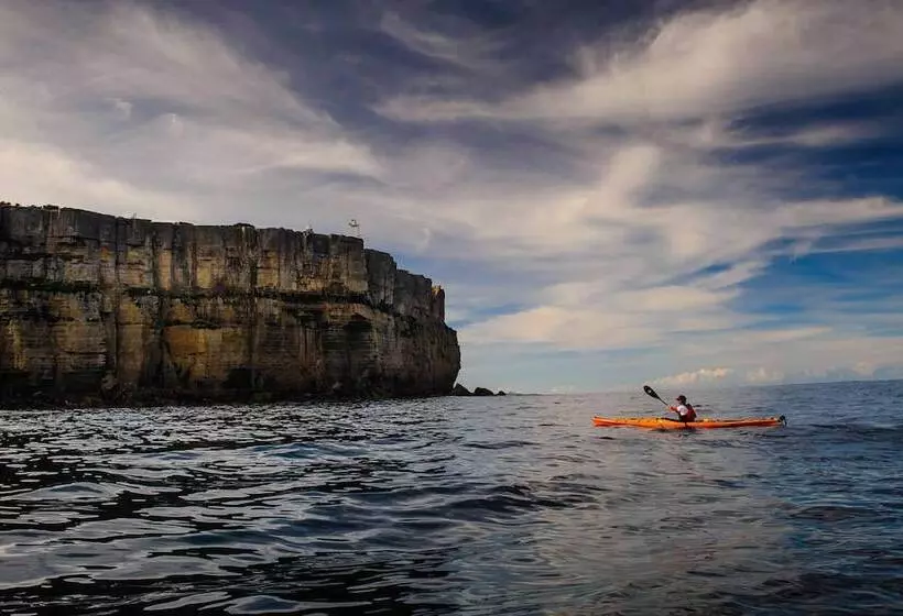 ホテル Kingston Country Courtyard