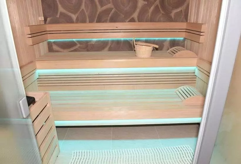 Hotelli Hôtel Normandie Spa