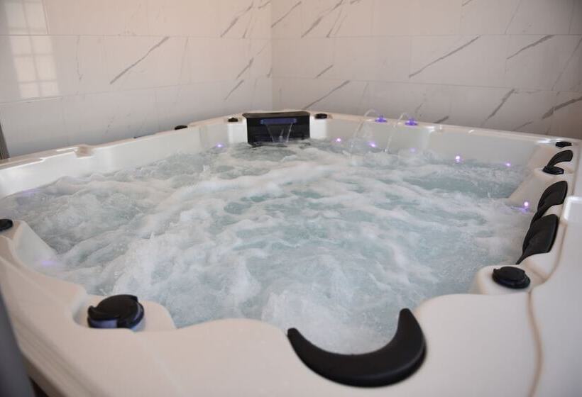 فندق Hôtel Normandie Spa