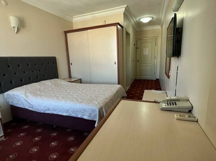 בית מלון כפרי Osmanbey