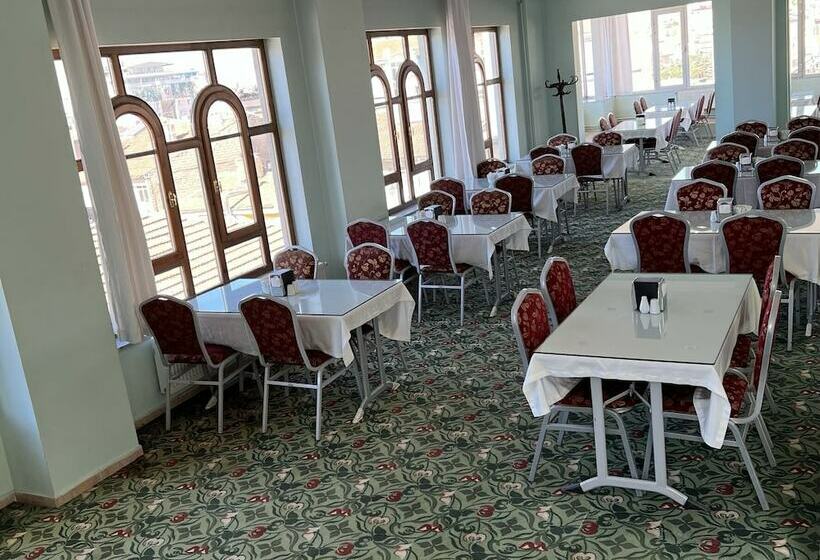 בית מלון כפרי Osmanbey