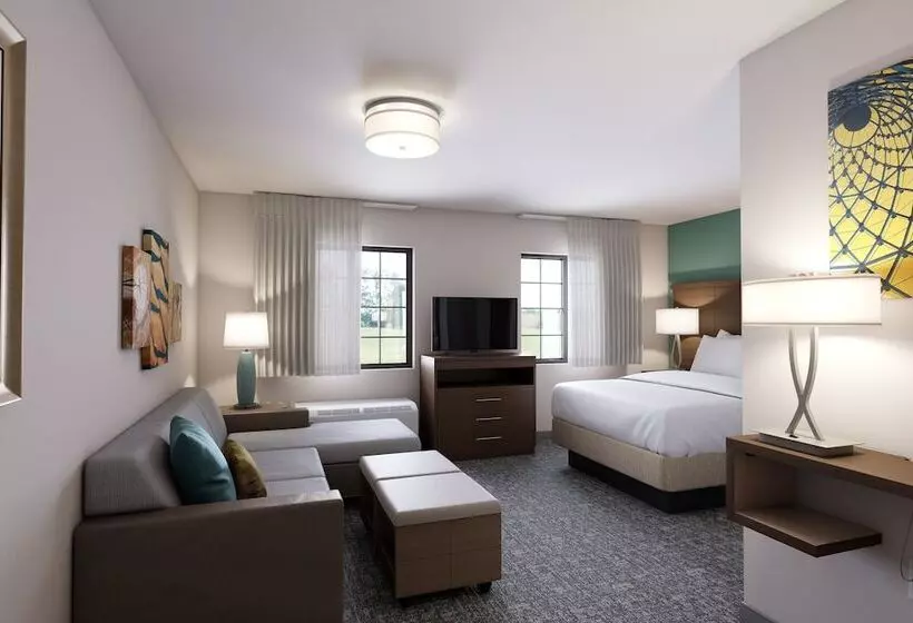 Hotelli Staybridge Suites Detroit Southfield By Ihg