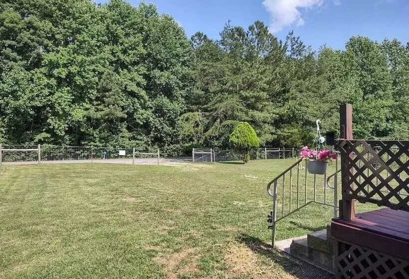 ペンション Clean, Cozy Home W Kitchen Near I 24 Pet Friendly
