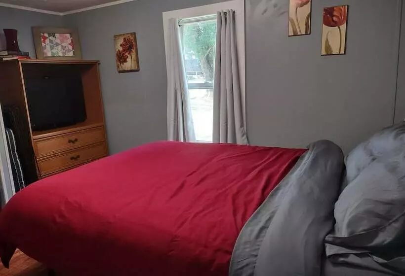 ペンション Clean, Cozy Home W Kitchen Near I 24 Pet Friendly