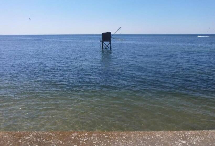 ペンション La Pecherie