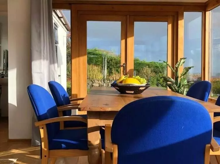 Residenssi Tranquil 3 Bed Cottage Near Lake Vyrnwy