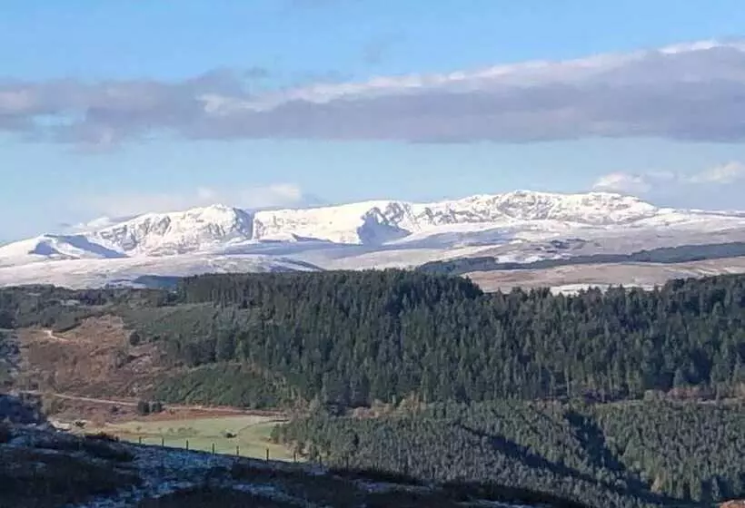 Residenssi Tranquil 3 Bed Cottage Near Lake Vyrnwy