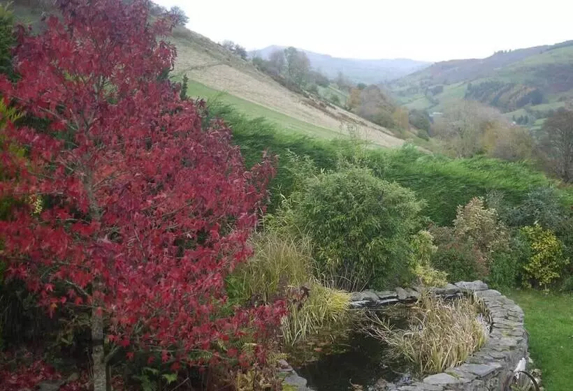 Residenssi Tranquil 3 Bed Cottage Near Lake Vyrnwy