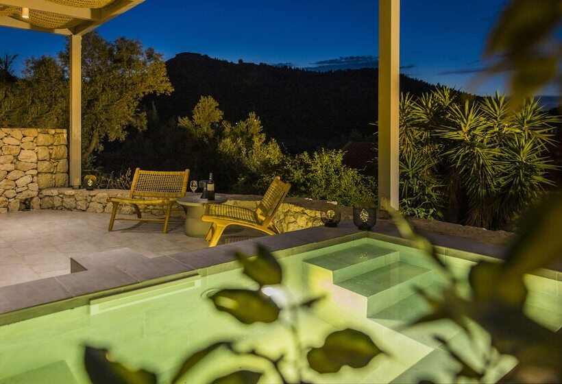 Отель Assos Chromata Villas