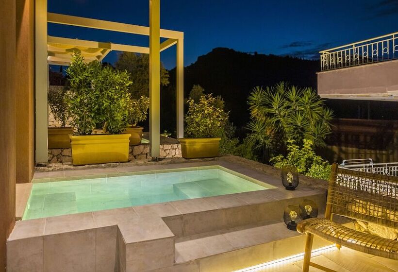 Отель Assos Chromata Villas