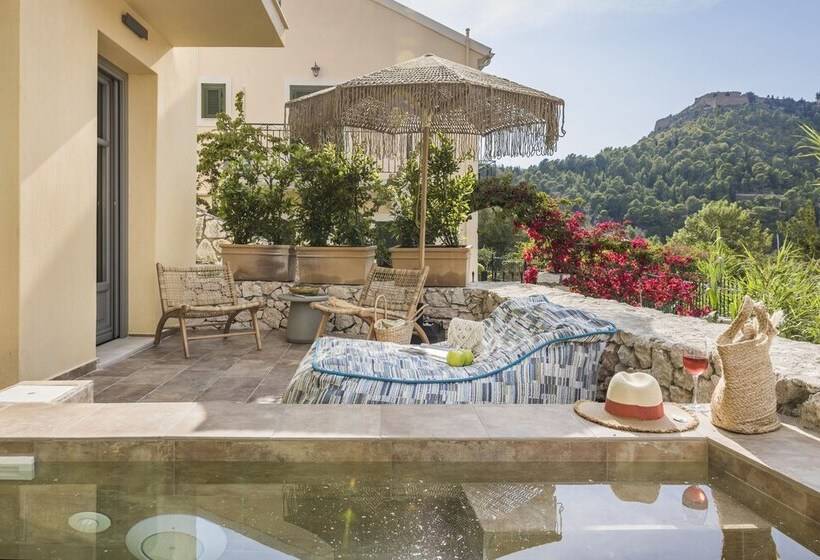 Отель Assos Chromata Villas