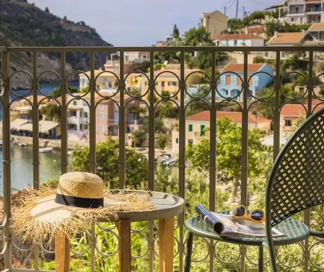 Hotelli Assos Chromata Villas