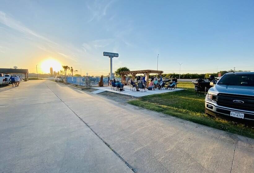 酒店 Greystone Inn