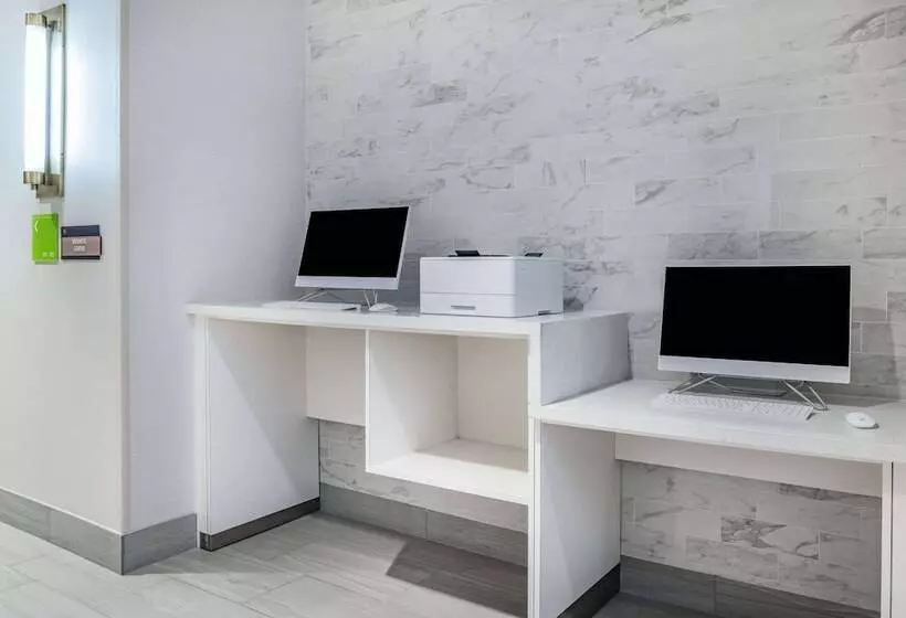 Hotelli La Quinta Inn & Suites By Wyndham Yucaipa