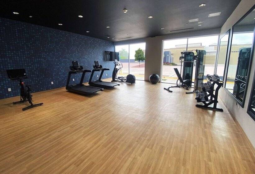 فندق La Quinta Inn & Suites By Wyndham Yucaipa