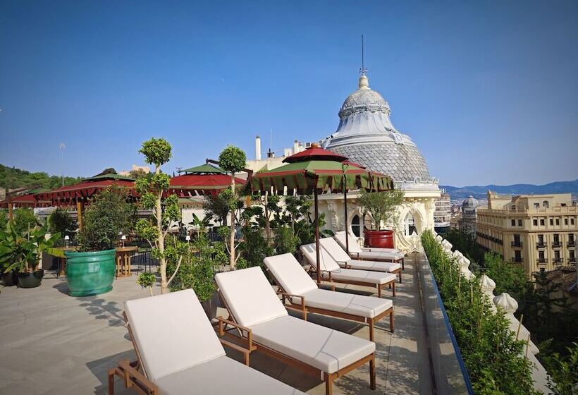 ホテル Palacio Gran Vía, A Royal Hideaway