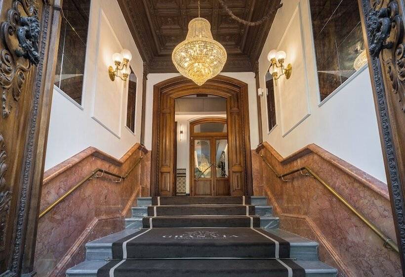 ホテル Palacio Gran Vía, A Royal Hideaway