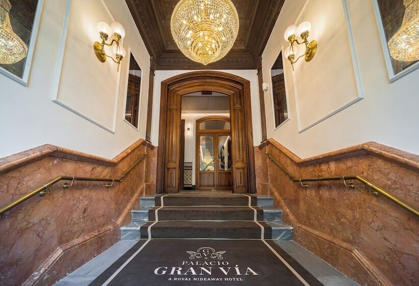 ホテル Palacio Gran Vía, A Royal Hideaway