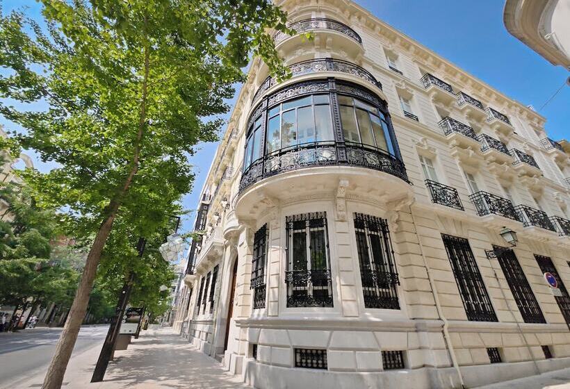 ホテル Palacio Gran Vía, A Royal Hideaway