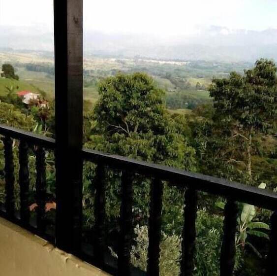 هتل روستایی Alojamiento Rural Bella Vista