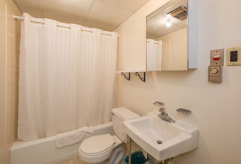 Отель Tahiti Inn