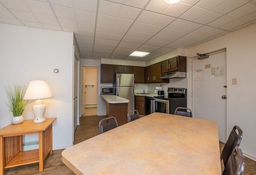 Отель Tahiti Inn