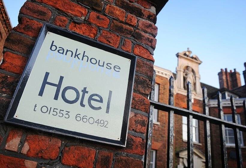 Отель The Bank House