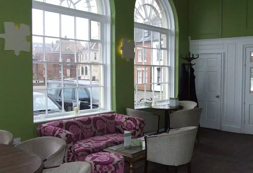 Hotelli The Bank House