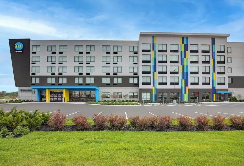 Hotelli Tru By Hilton Toronto Airport West