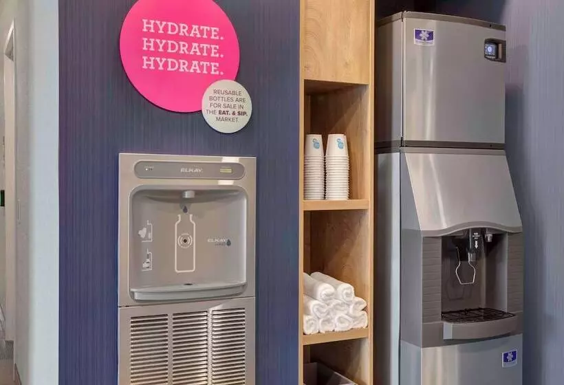 Hotelli Tru By Hilton Toronto Airport West