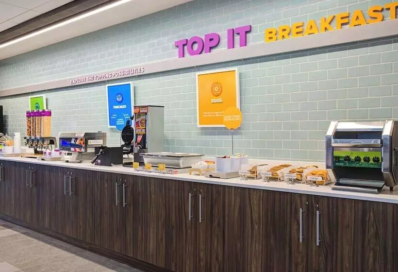 Hotelli Tru By Hilton Toronto Airport West