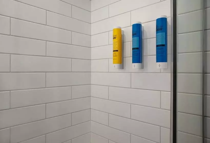 Hotelli Tru By Hilton Toronto Airport West