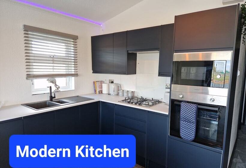 호텔 Waterside Lodge Dog Friendly, Sutton On Sea