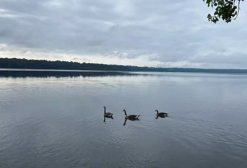 Hudson Valley 9w Motel