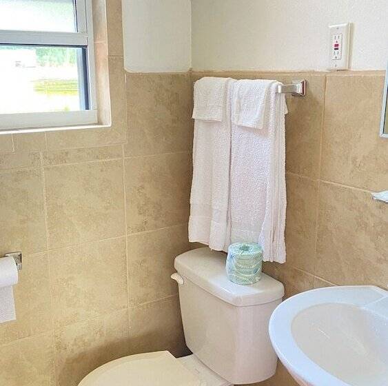 Hudson Valley 9w Motel