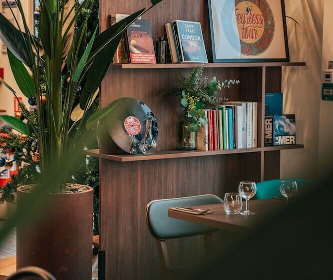 Jost Hotel Montpellier Centre St Roch