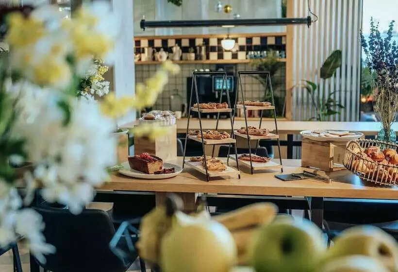 Jost Hotel Montpellier Centre St Roch