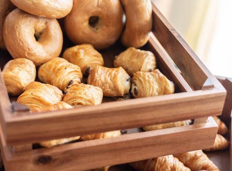 Jost Hotel Montpellier Centre St Roch