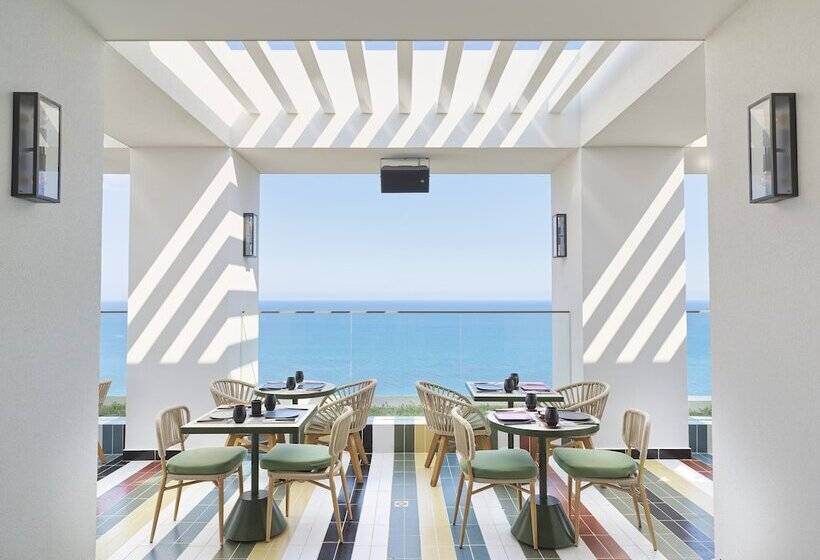 Nyx Hotel Limassol By Leonardo Hotels