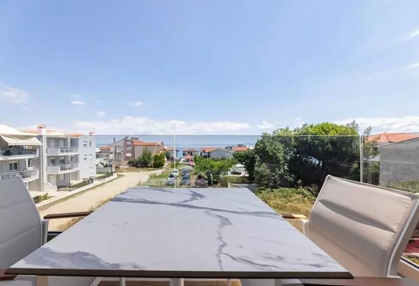 Majatalo Amalthia Luxury Suites